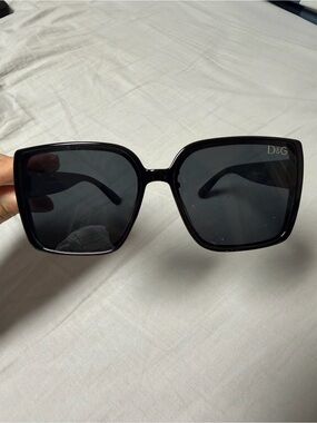 D-G Black Oversized Square Sunglasses with D-G Corner Logo